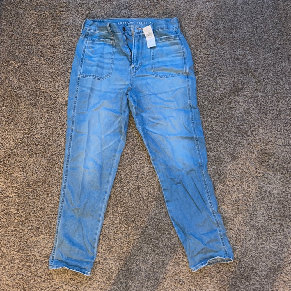 American Eagle Mom Jeans